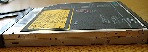 another side of clean original drive Hitachi GD-S200 without Ultrabay 2000 covers